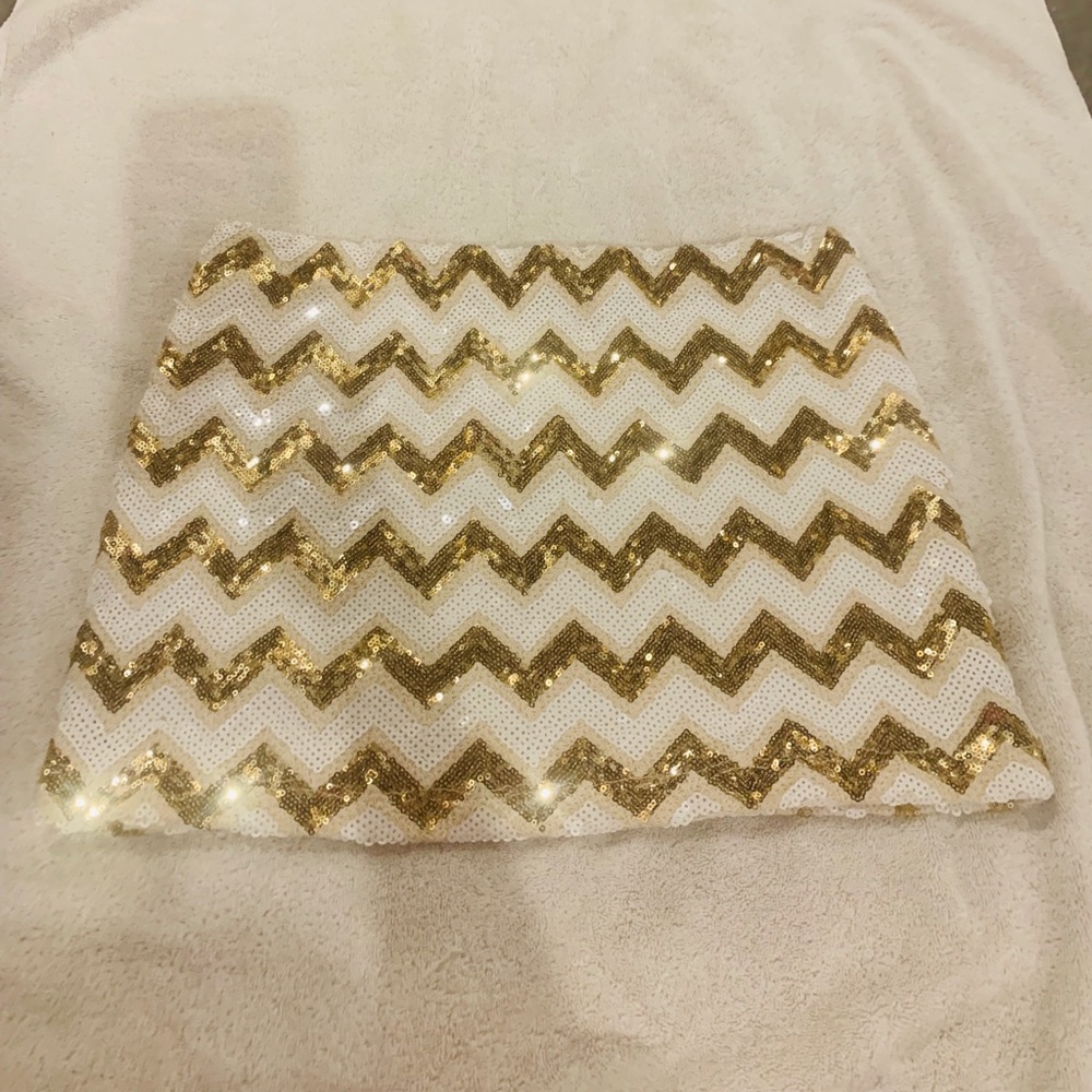 Sequin gold and white mini skirt
